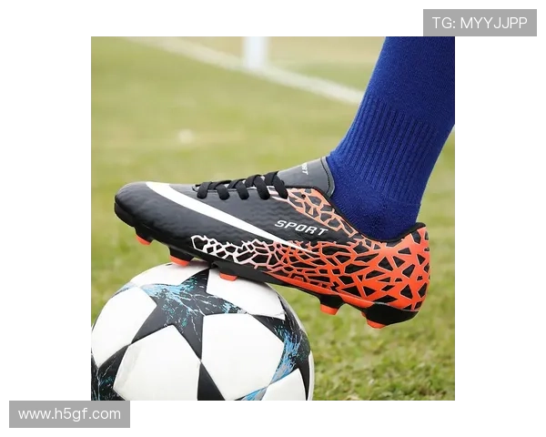 足球明星签名球鞋性价比分析让你轻松选购心仪款式