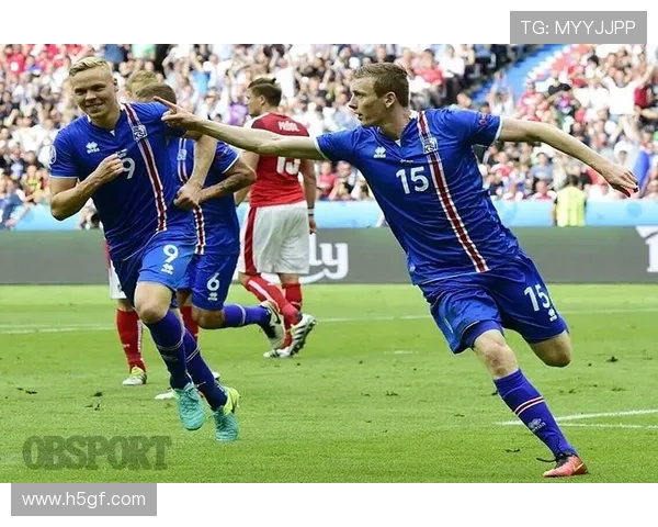 意大利足球明星梦游异世界探险奇遇记